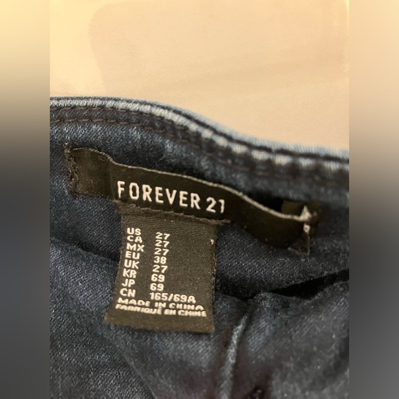 Stretchy Booty Shorts - Size 27 - Picture 2 of 3